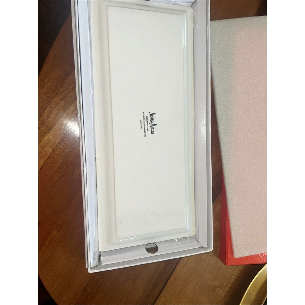 Neiman Marcus Exclusive Santa Hostess Tray Birds Snowflakes Christmas